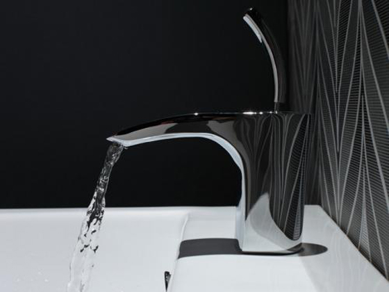 Titanium alloy faucet